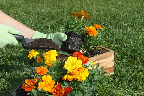 Cubic-yard waste measurement for garden work